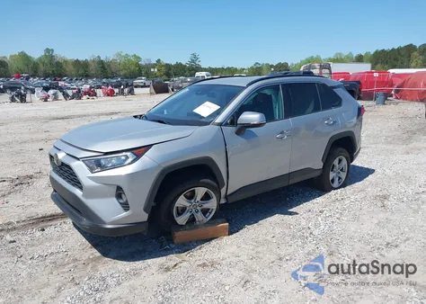 2021 Toyota Rav4 Xle из США, поврежденный, VIN 2T3W1RFV3MW118558